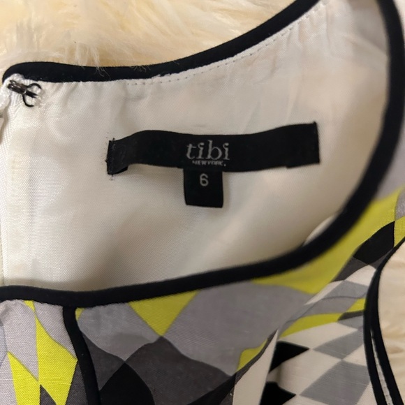 TIBI Isosceles Silk Blend Dress As Seen On Celebrity Size 6 - Picture 8 of 8